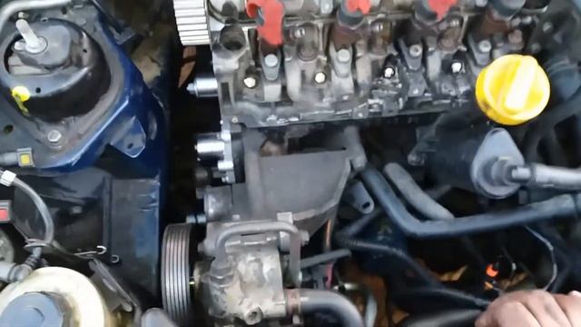 Renault Laguna 2 1.9 dci. Как выставить зажигание и заменить помпу. смотреть онлайн