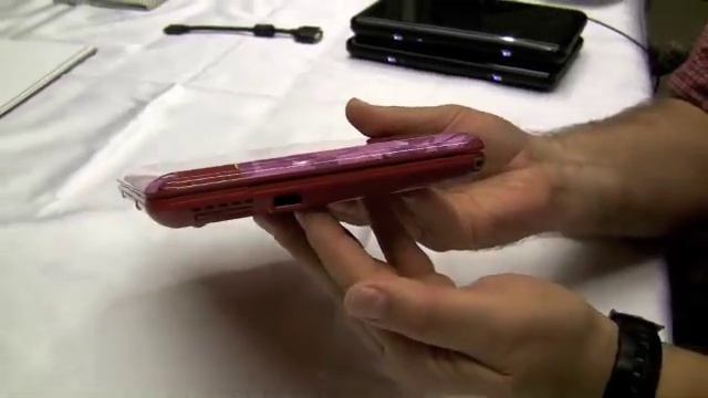 HP Mini Vivienne Tam Edition