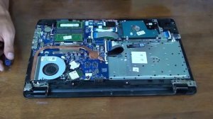 КАК РАЗОБРАТЬ НОУТБУК HP ! как поменять ТЕРМОПАСТУ на ноутбуке hp