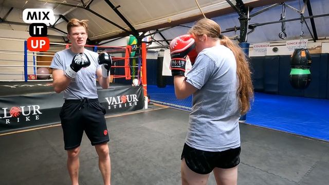 DEVELOPING COMBINATIONS | What's your focus on? #kickboxing #mma #martialarts смотреть онлайн