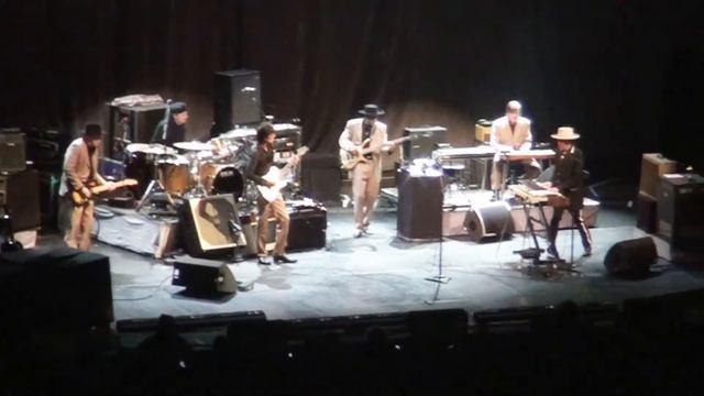 Thunder On The Mountain - Bob Dylan - Berlin 29.10.2011 смотреть онлайн