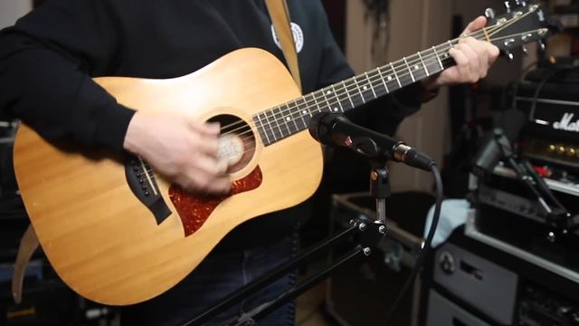 Neumann KMS 105 Condenser Mic Review / Test смотреть онлайн