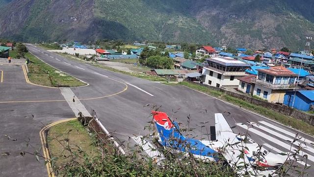 #lukla Nepal ?? # world dangerous Airport ? смотреть онлайн