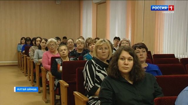 Председатель совета старейшин Алтайского района Ия Чанкова поздравляет жителей Хакасии с Новым годо смотреть онлайн