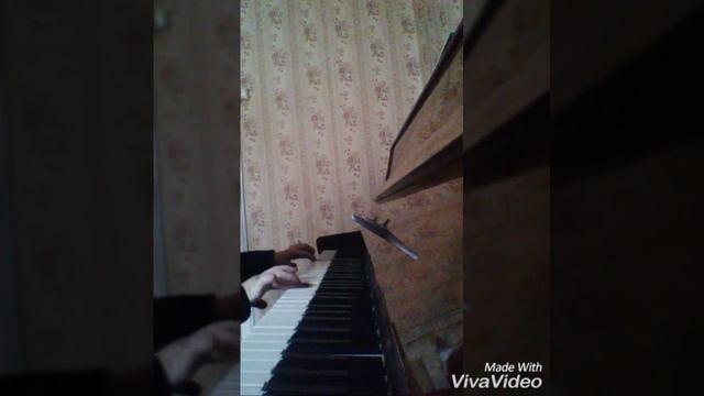 Как сыграть на пианино красивую мелодию смотреть онлайн