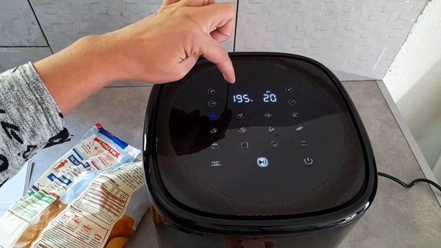 Friteuse Sans Huile Air Fryer Ultenic K10 / C'est Facile de Cuisiner смотреть онлайн
