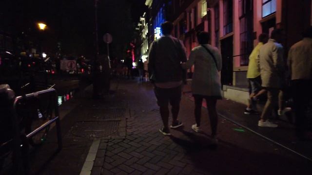 ?? 4K Red Light District At Friday Night, Amsterdam Walk Tour 2022. De Wallen Night Life.