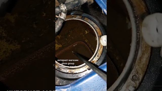 Mazda Demio забитый бензонасос и грязный бензобак смотреть онлайн