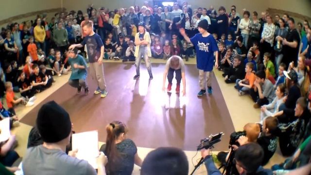 Баттл по брейк дансу для детей "Совершенству нет предела". Команда Dance Traffic смотреть онлайн