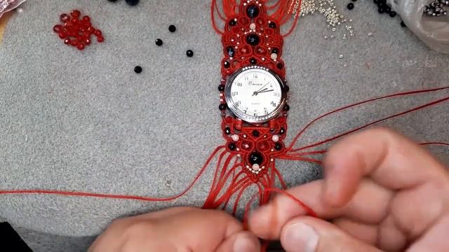 Процесс плетения. Фрагменты узора. Микромакраме. смотреть онлайн