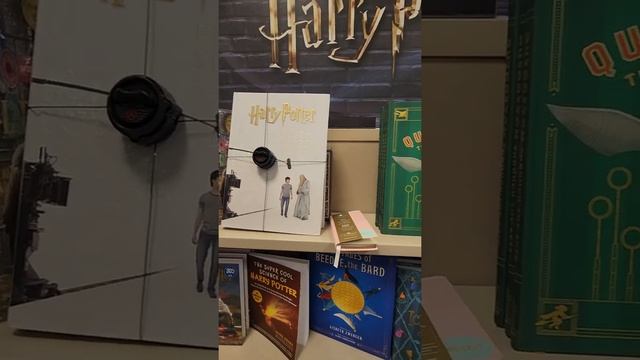 Barnes & Noble Книжный магазин в Америке смотреть онлайн