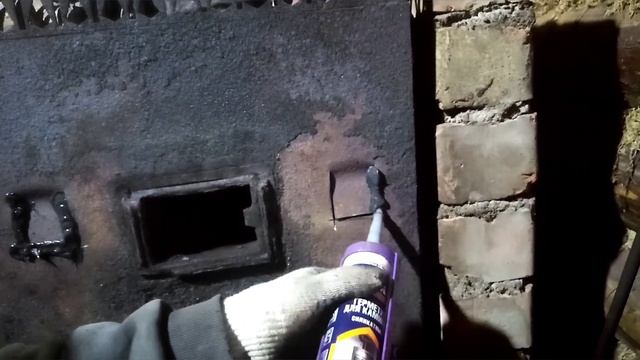 Дым идёт в баню. Нет тяги. Горький пар.Железная печь с одним оборотом.Вскрытие стенки.Два лючка. смотреть онлайн