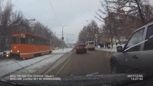 Смоленск Багратиона Нива Шевроле Е945НН67 смотреть онлайн