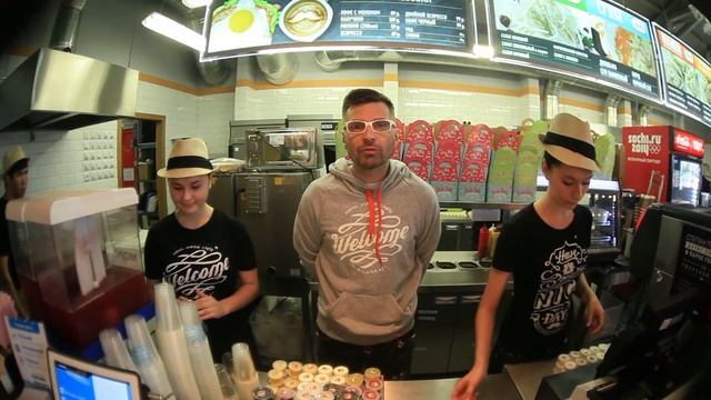 АЛЕКСАНДР АНАТОЛИЧ СТАЛ МЕНЕДЖЕРОМ PELMAN CAFE смотреть онлайн