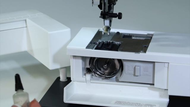 Pfaff Select 4.2 8 Cleaning & Maintenance смотреть онлайн