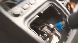 Сравнение втулок на рычаге КПП, Калина1 (штатные).