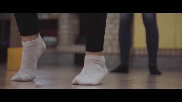 Танец контемпорари в студии NOT Ballet смотреть онлайн