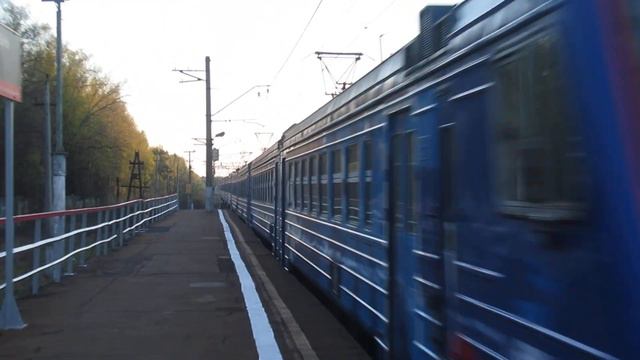 Электропоезд ЭД4М-0091 Рэкс платформа Зосимова Пустынь 2.05.2019 смотреть онлайн