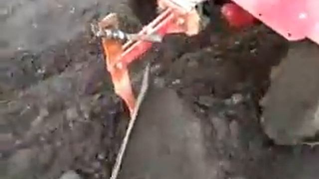 ВСПАШКА УЧАСТКА смотреть онлайн