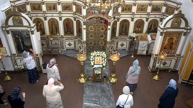 Запись трансляции 19 августа 9:40. Часы. Литургия смотреть онлайн