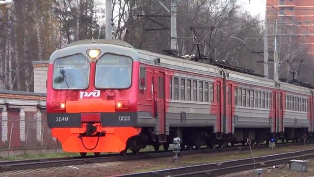 Электропоезд ЭД4МК-0026, станция Болшево смотреть онлайн
