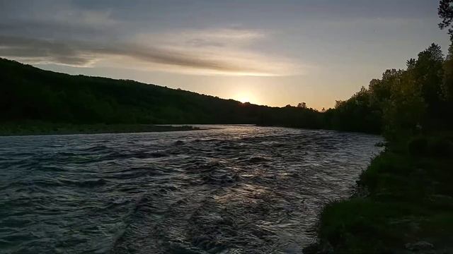 Закат над горной рекой. АСМР/ASMR смотреть онлайн