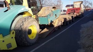 ПОГРУЗКА ГРУНТОВОГО КАТКА НА ТРАЛ.