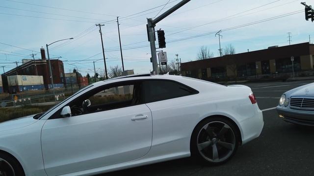 Not 1 but 2 Honda Integra Type R DC2! Cars & Coffee w/ Friends in Portland, OR смотреть онлайн