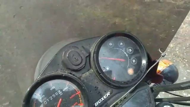 Решаэм проблему стука в коробке передач на мотоцыкле BAJAJ BOXER 150 кубиков смотреть онлайн
