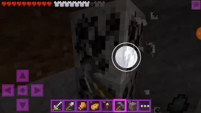 Я играю Майнкрафт я хотел найти алмазы ну не нашел его очень жаль.