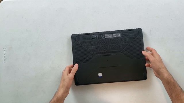 ASUS TUF505DU Ryzen 7 3750h / GTX 1660Ti - First Look !