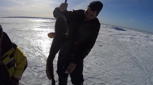 Зимняя рыбалка на Онежском озере | Налимы часть 2