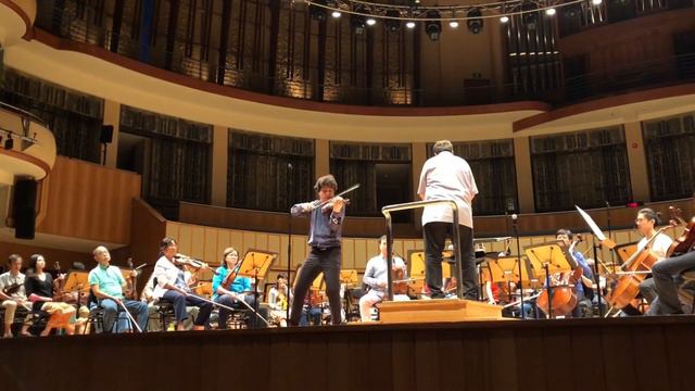 Beethoven Violin Concerto - Kreisler Cadenza from 3rd movement | Augustin Hadelich смотреть онлайн