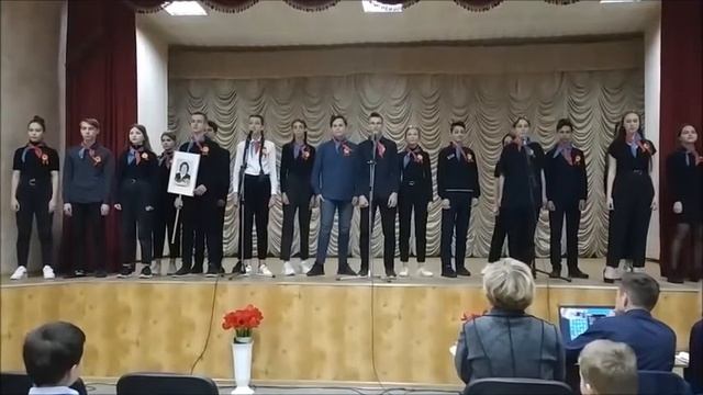 Урок на будущее "Штрихи к портрету героя". "День Победы - самый светлый праздник весны" (видео) смотреть онлайн
