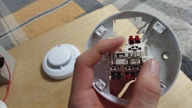 ещë 1 способ как из 2х проводного сделать в автономный извещатель смотреть онлайн