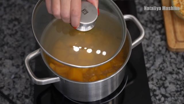 MAC & CHEESE с тыквой.Вся моя семья в восторге от этого блюда! Ну очень вкууууусно! смотреть онлайн