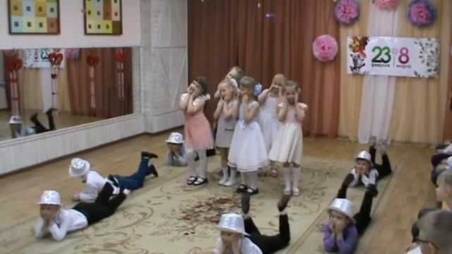 Танец " Мой любимый папа" танцуют дети подготовительной группы смотреть онлайн