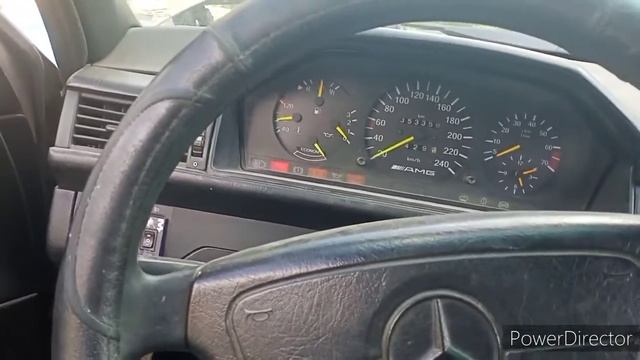 Работа двигателя 102 mercedes на карбюратор смотреть онлайн