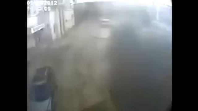 Мужик поджог Хаммер в Череповце - Дорожная ярость смотреть онлайн