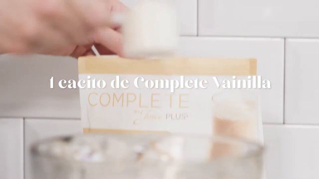 Tarta de avena con fresa y plátano - Receta de postre de avena con Complete Vainilla by Juice Plus+ смотреть онлайн