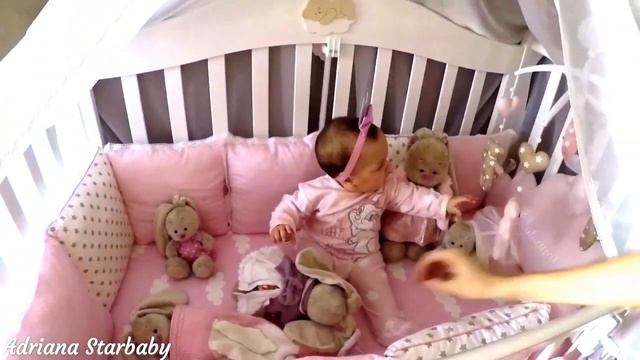 Адриана и её Зайки Ми / Adriana and her bunnies смотреть онлайн