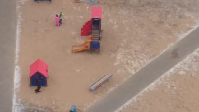 Конфликт поколений. Бытовуха.