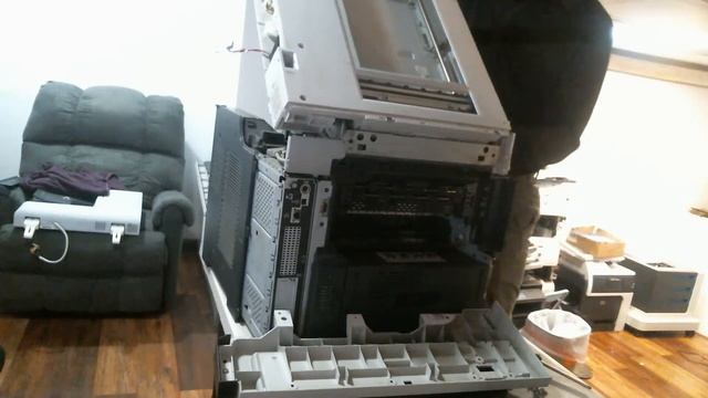 HP LaserJet M4555 Service/Clean Part 2 смотреть онлайн