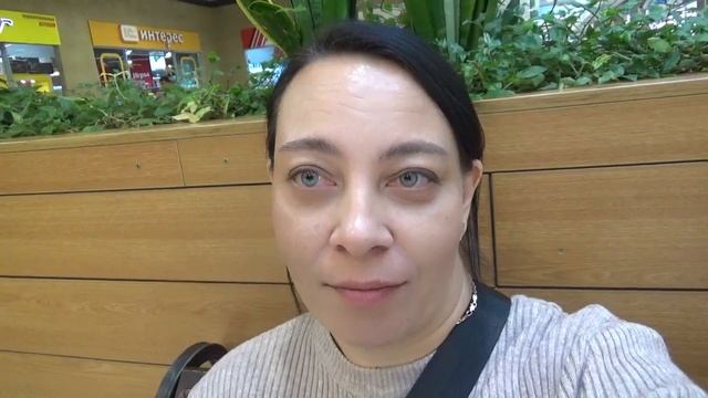 По Сити Моллу в Сургуте смотреть онлайн