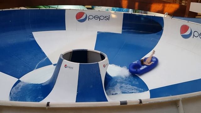 Аквапарк Ривьера Казань