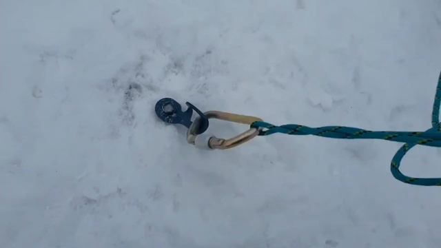 Прыжок в кратер вулкана смотреть онлайн