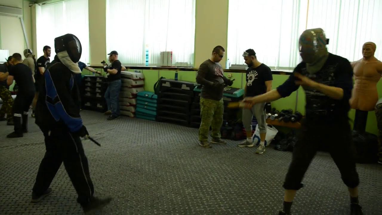 Открытый ковер в Потоке 23 апреля 17г. Кукурузо 1. Ножевой бой. смотреть онлайн