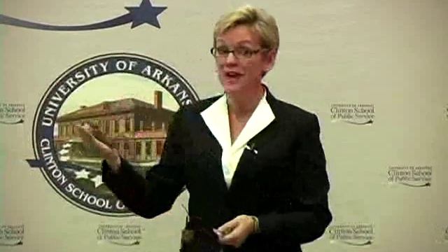 Jennifer Granholm at the Clinton School | 2011 смотреть онлайн
