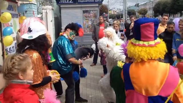 День Рождение Карандаша Маркета(обрезана концовка) смотреть онлайн