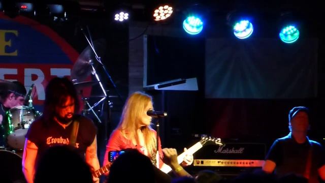 Lita Ford - Cherry Bomb / Black Leather 10/12/2014 LIVE in Houston смотреть онлайн